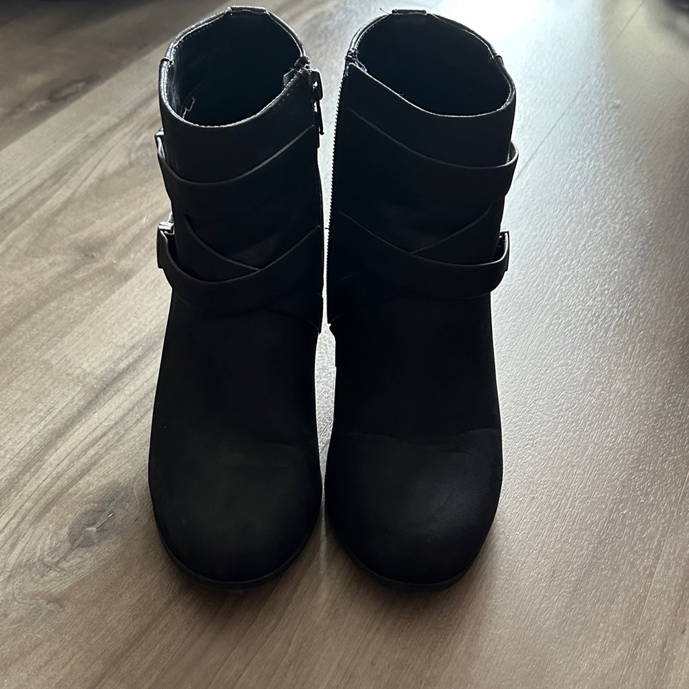 Soda Black Ankle Booties